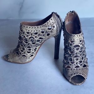 Alaia Lasercut Python Ankle Boots size 35
